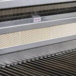 Blaze Grills Premium LTE 32-Zoll-Gasgrill mit 4 Brennern, Heckbrenner und integrierten Lichtern – Bild 8