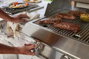 Blaze Professional LUX 34" 3 Burner Gas BBQ Grill with Rear Infrared Burner BLZ-3PRO – Bild 3
