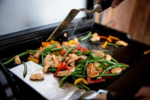 Halo Elite 1B Outdoor-Grillplatte mit zwei Zonen und einem Brenner – Bild 4