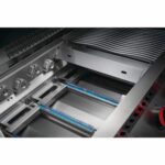 Eingebauter 38-Zoll-Gasgrill der Serie 700 von Napoleon mit hinterem Infrarotbrenner BIG38RB-1