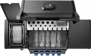 Napoleon Phantom Rogue® PRO-S 425 Gasgrill mit seitlichen und hinteren Infrarotbrennern, mattschwarz