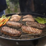 Weber 26" Master-Touch Charcoal BBQ Grill, Black – Bild 7