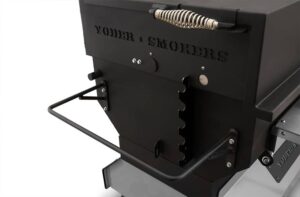 Yoder Smokers 24x36 flacher, verstellbarer Holzkohlegrill auf Wettbewerbswagen – Bild 25