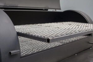Yoder Smokers 26" Cimarron Offset Smoker auf Wettbewerbswagen – Bild 7