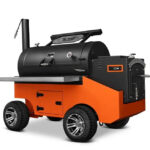 Yoder Smokers Cimarron S Pellet Smoker auf einem Wettbewerbswagen