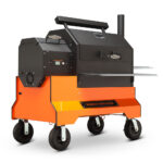 Yoder Smokers YS640s Pelletgrill auf Competition Cart