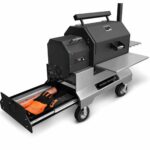 Yoder Smokers YS640s Pelletgrill auf Wettbewerbswagen mit Ablageschublade – Bild 8